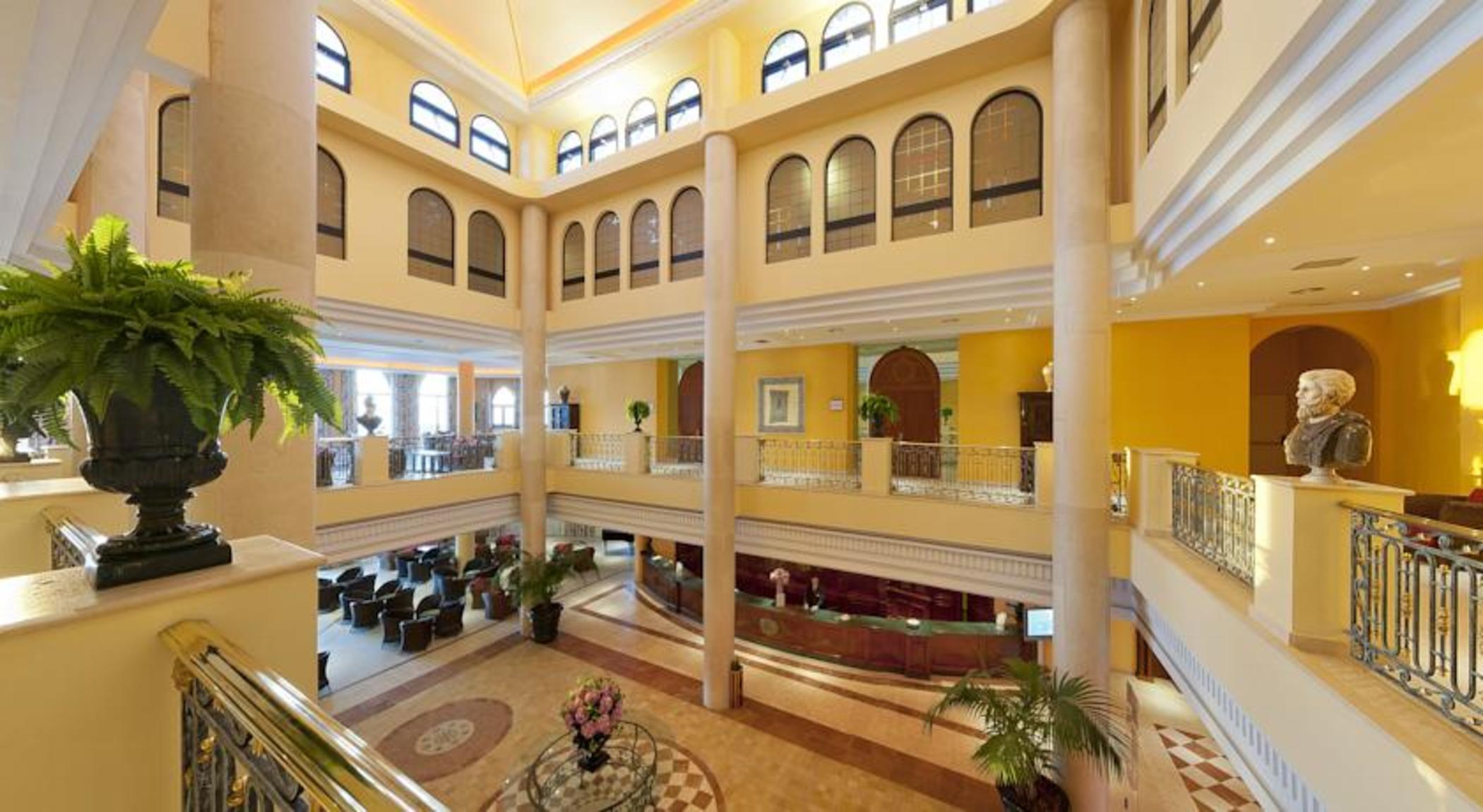 Hotel Ipv Palace & Spa - Adults Recommended Fuengirola Exteriör bild